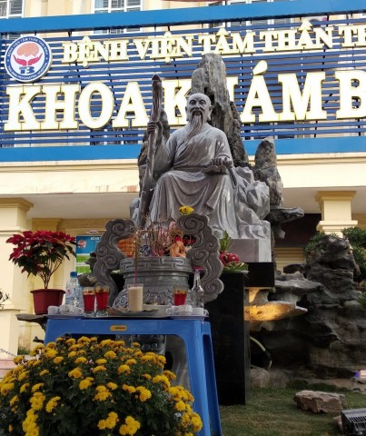 khánh thành công trình đài tưởng niệm đại danh y Hải thượng lãn ông Lê Hữu Trác